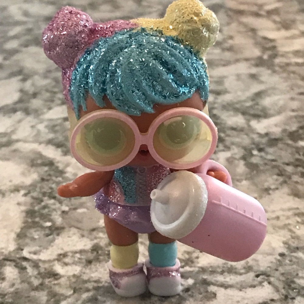 LOL Surprise Bling Holiday Series Bon Bon